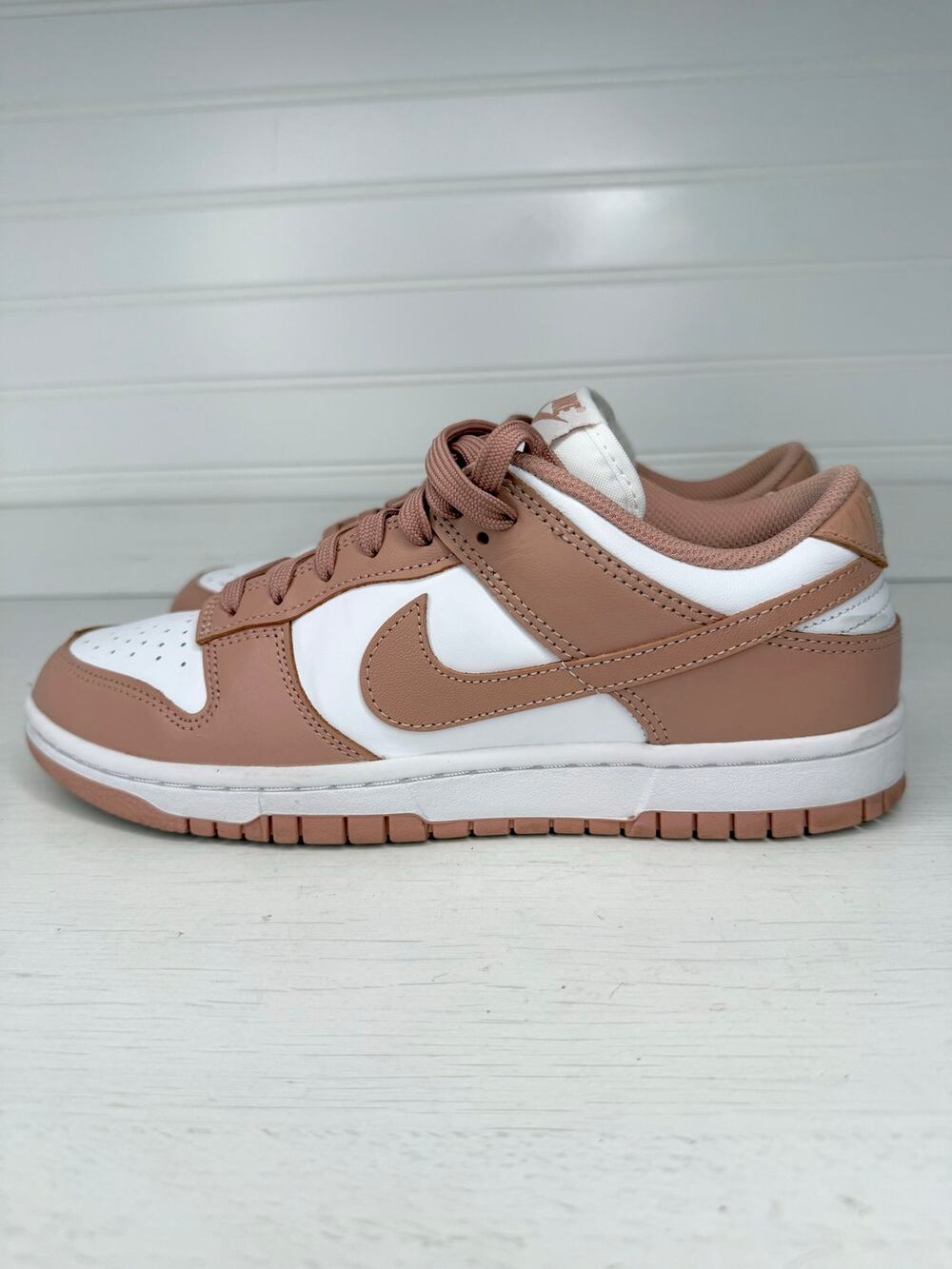 Nike Dunk Low Rose Whisper DD1503-118 Women’s Size 9 Pink White